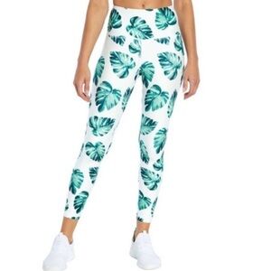 NWT Wildfox Luxe Legging Tropical Banana Leaves White and Green S & M